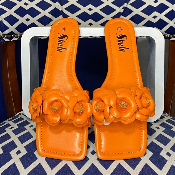 Orange square toe flat flower sandals slides sz 10 bright slide  sandals - Picture 1 of 7